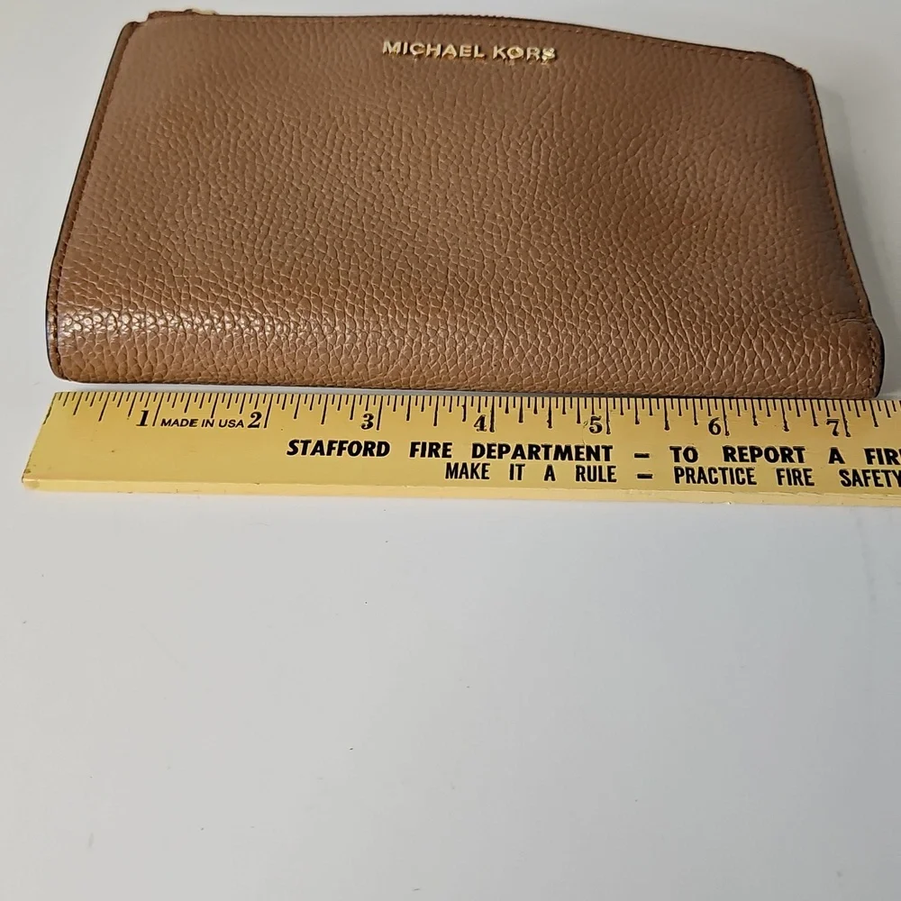 Michael Kors Jet Set Tan Saffiano Leather Smartphone Wallet